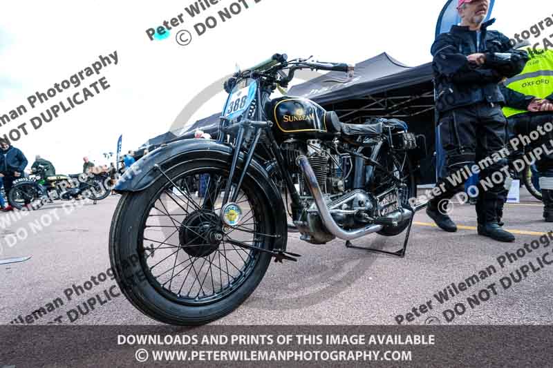 Vintage motorcycle club;eventdigitalimages;no limits trackdays;peter wileman photography;vintage motocycles;vmcc banbury run photographs